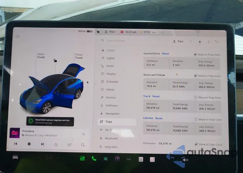 2022 Tesla Model Y Long Range Dual Motor All-Wheel Drive z USA, uszkodzony, nr VIN 7SAYGDEE2NF306932